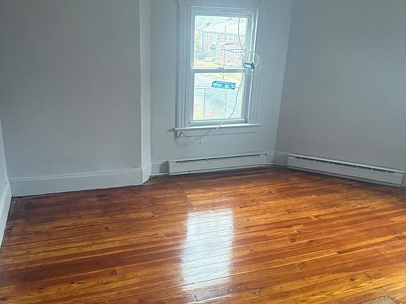 3rd image of 387 Prospect Ave #3RDFL