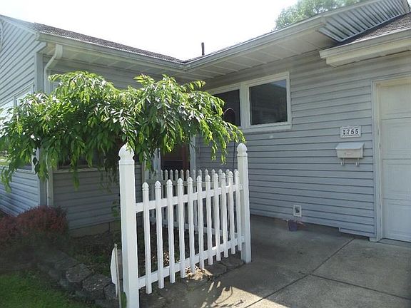 2nd image of 755 Cohassett Dr