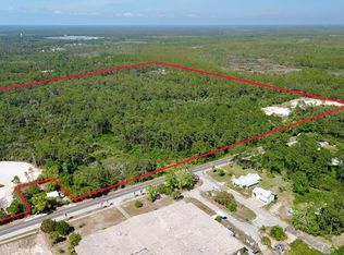 1212 Gray Ave, Carrabelle, FL 32322