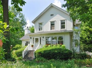 292 Fairbank Rd, Riverside, IL 60546