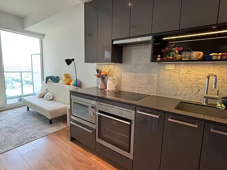 115 McMahon Dr #608 — Photo 7