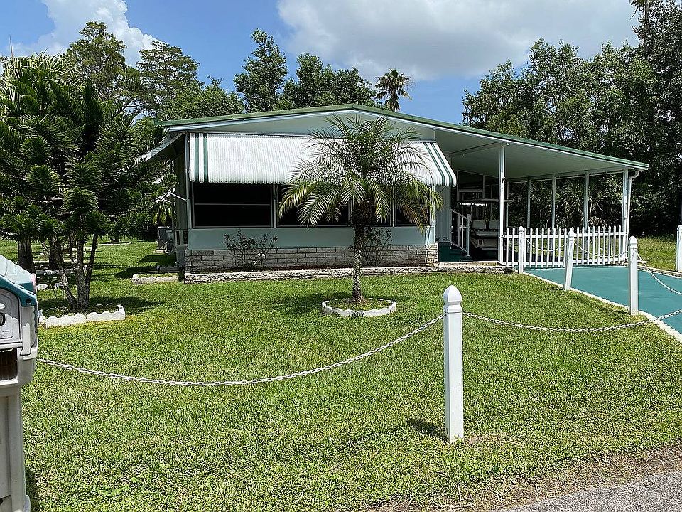 1st image of 100 Pickering Dr