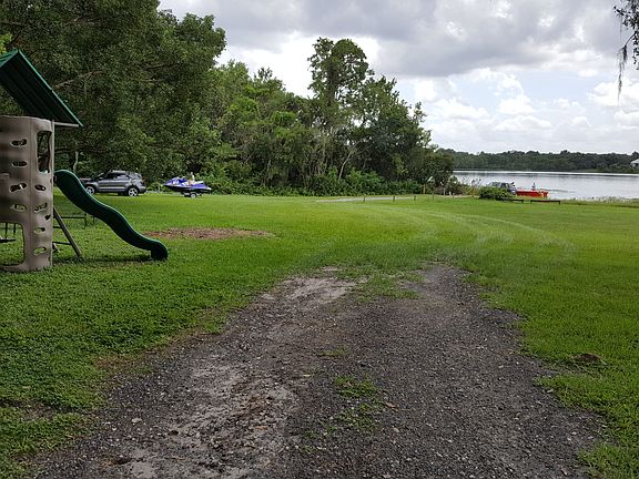 2nd image of 235 Lake Seminary Cir