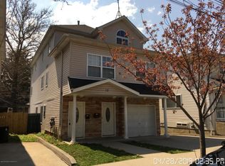 12 Raymond Pl, Staten Island, NY 10310