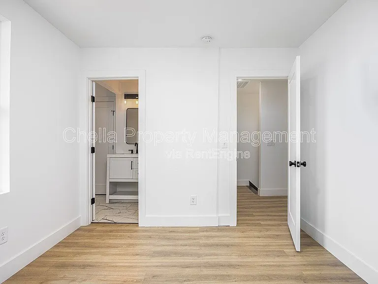 1012 Debow St #B — Photo 18