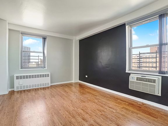 4th image of 6115 97th St APT 12F