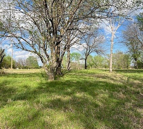 4th image of S 336 East Ave