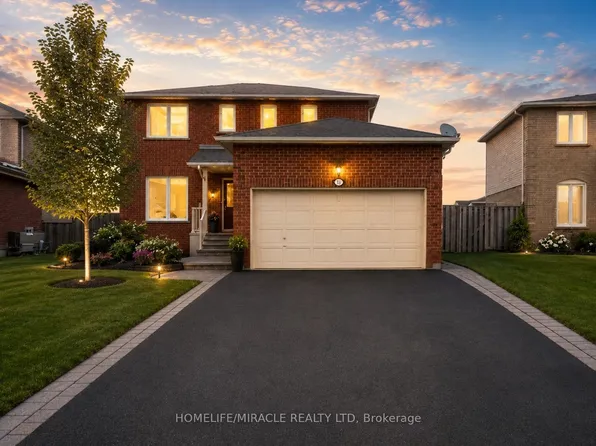 67 Livingstone St W, Barrie, ON L4N 7J2