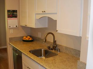 765 San Antonio Rd APT 3, Palo Alto, CA 94303