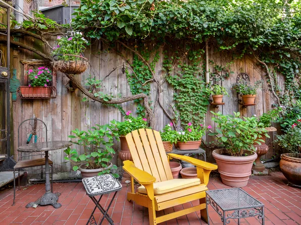 129 West 70th Street image 11 of 15