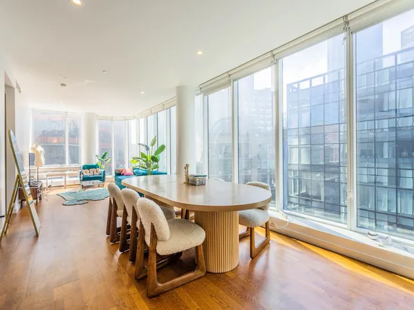 27-17 42nd Road image 5 of 43