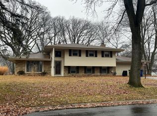 1930 Glen Arbor Dr, Toledo, OH 43614