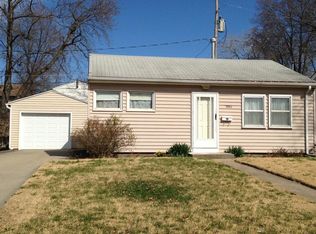 7082 Franklin St, Omaha, NE 68104