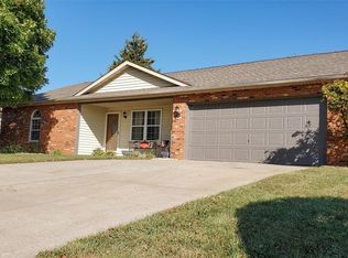 3809 Rolling Meadows Dr, Shiloh, IL
