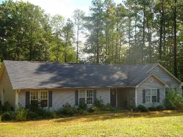 135 Oklahoma Dr, Louisburg, NC 27549