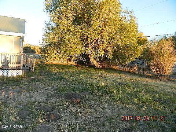 4th image of 30 Eaton Ave