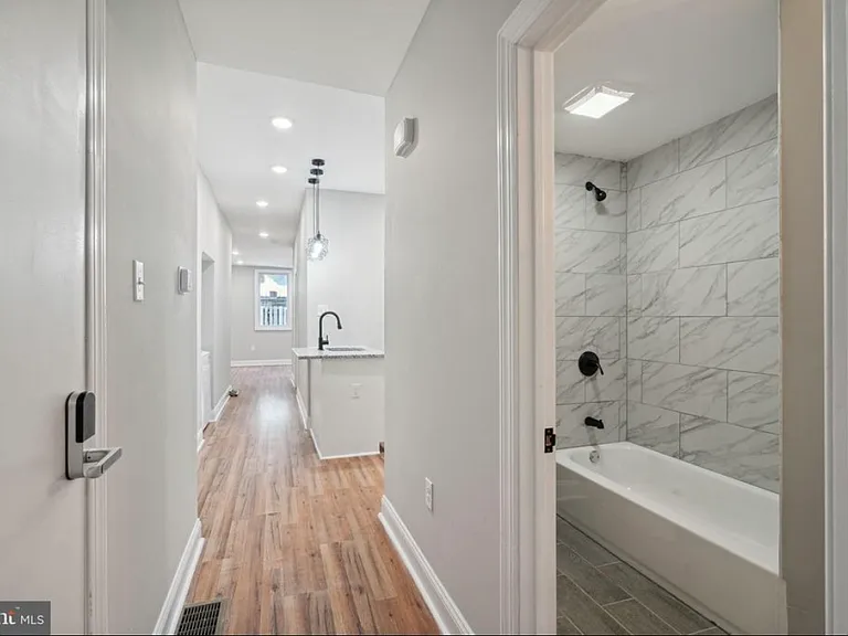2144 S 20th St #1 — Photo 9