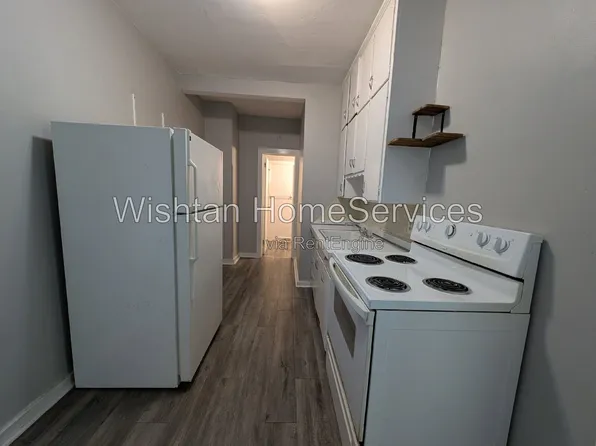 448 W 3rd Ave, Woodhull, IL