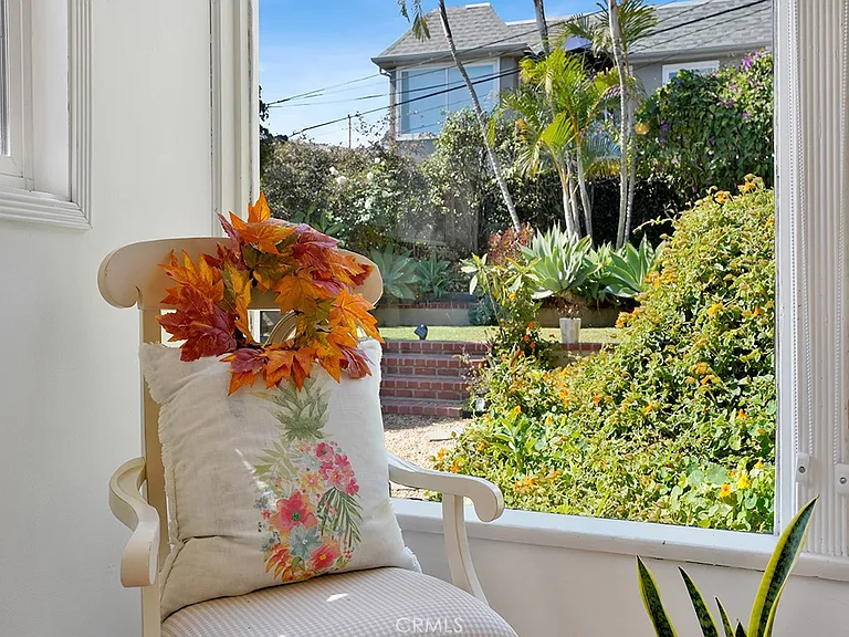 33841 Golden Lantern St — Photo 31