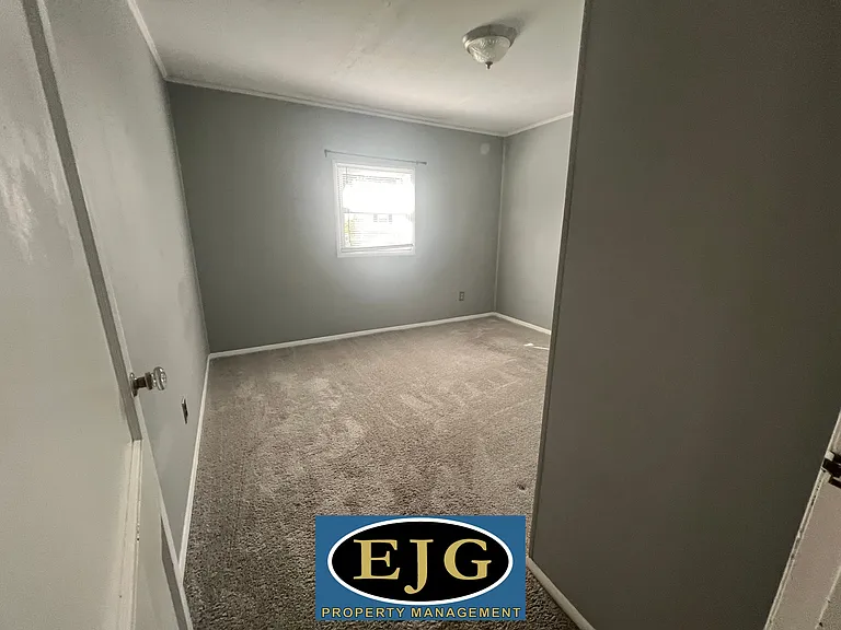 29 Elmwood Rd — Photo 22