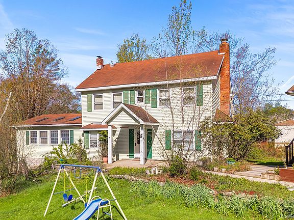 2nd image of 43 Taylor Road