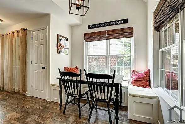 5609 Drayton Dr — Photo 12