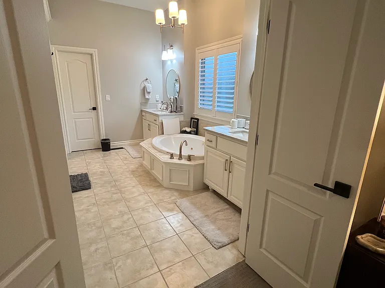 1867 N Peckham Ct — Photo 21