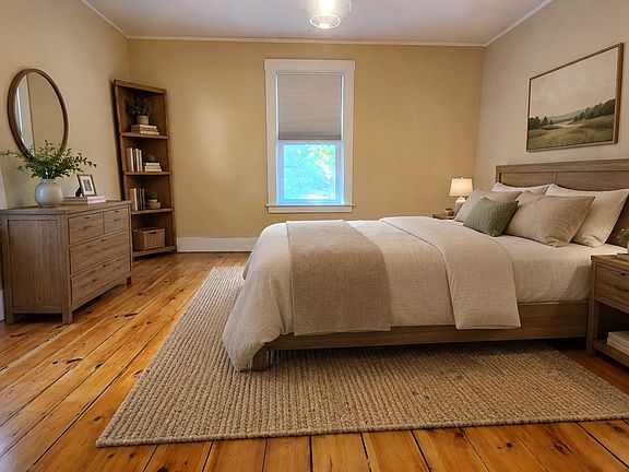 2nd image of 8 Fay St #2