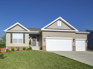 5549 S Faust Ave, Springfield, MO 65810