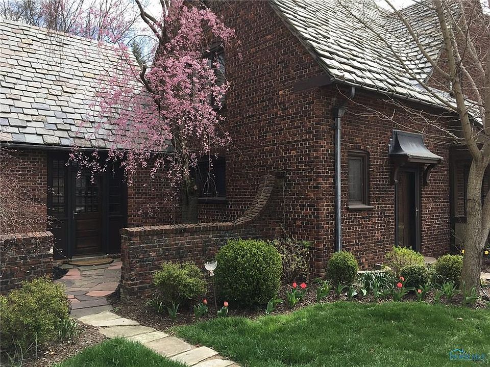 1st image of 29676 Chatham Way