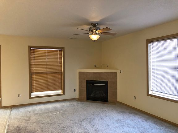 4th image of 5406 NE 73rd Ave