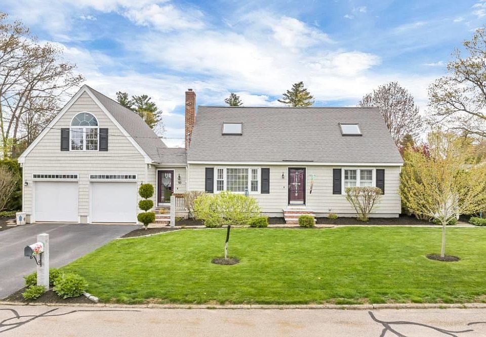 10 Woodcrest Drive, Nashua, NH 03062 Zillow