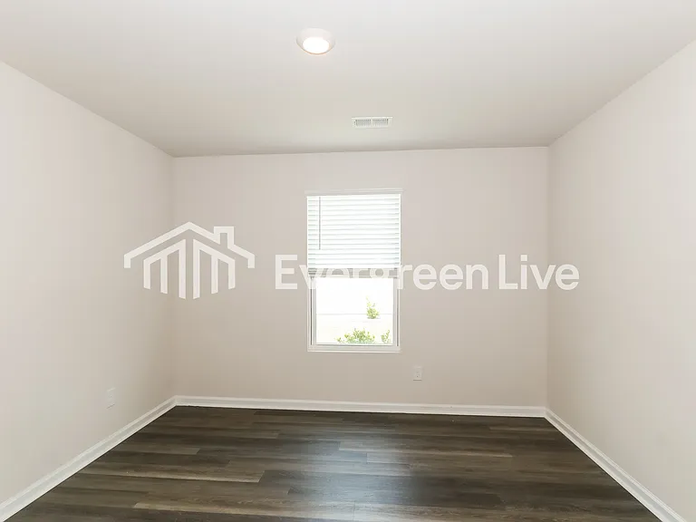 1190 Ridgeford Dr — Photo 13