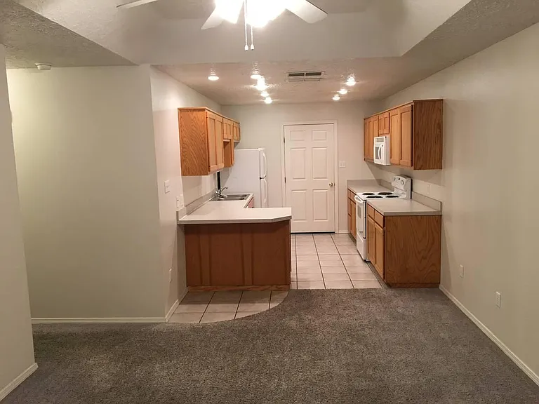 901 S Boulder Ave #1 — Photo 4