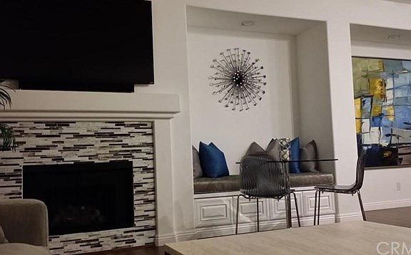 Built-in Dining Banquette