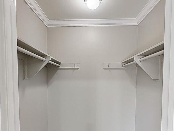 3rd image of 3700 N Rosser St APT 204