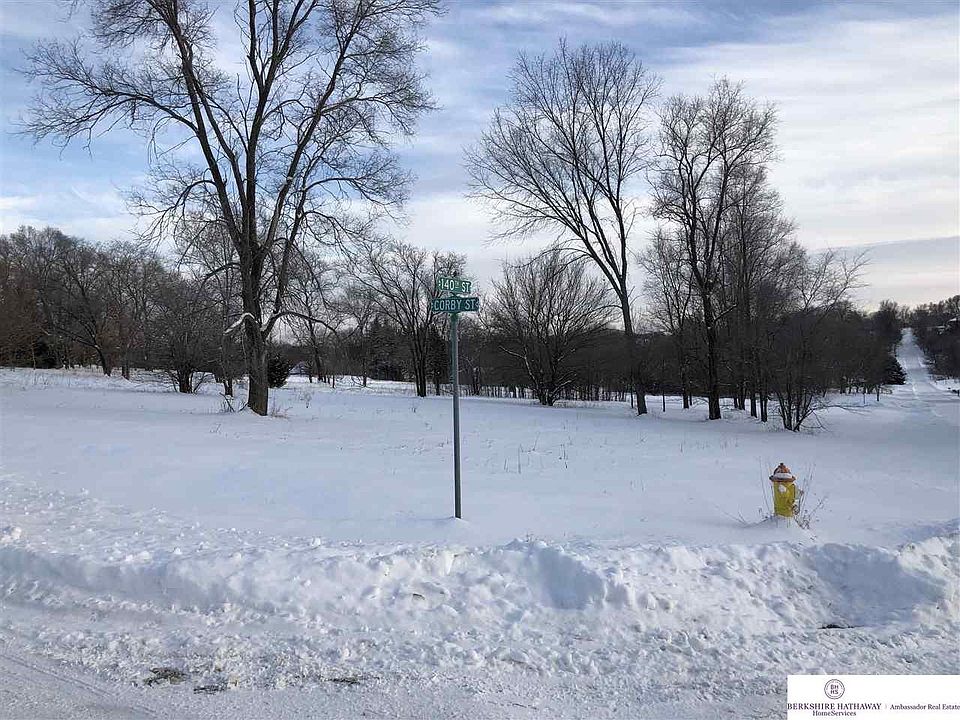 1st image of 13929 Corby St