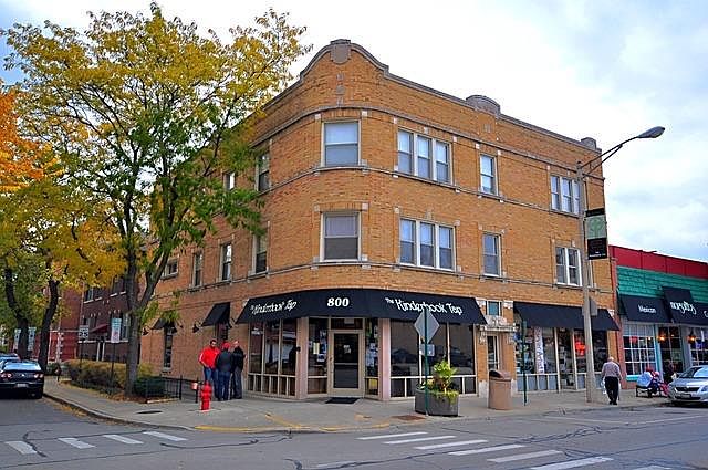 1st image of 800 S Oak Park Ave APT 2S