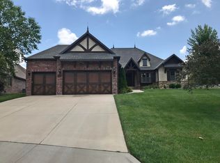 3338 W Springview St, Springfield, MO 65810