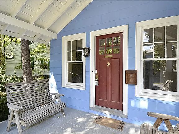 3rd image of 3813 Yuma St NW #1