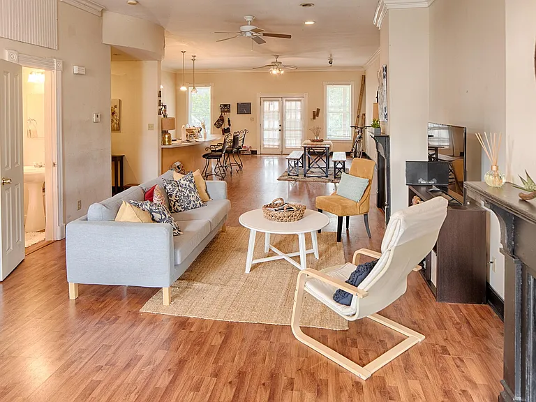 1717 Habersham St #B — Photo 2
