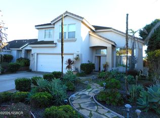 1040 Tierra Brisas Dr, Santa Maria, CA 93455