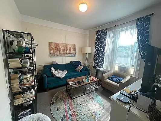 Rented by Metropolis International Realty Inc. | media 7