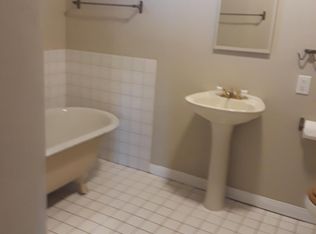 212 N Stagecoach Ln N, Fallbrook, CA 92028