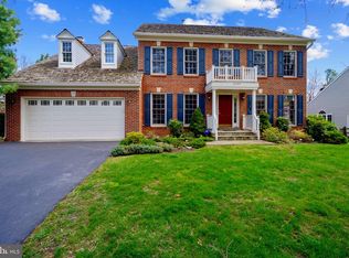 12009 Pineapple Grove Dr, Gaithersburg, MD 20878