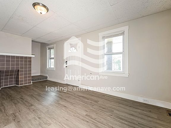 4-Living Room