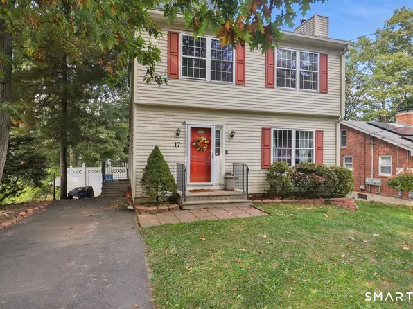 17 Beacon Street, Manchester, CT 06042