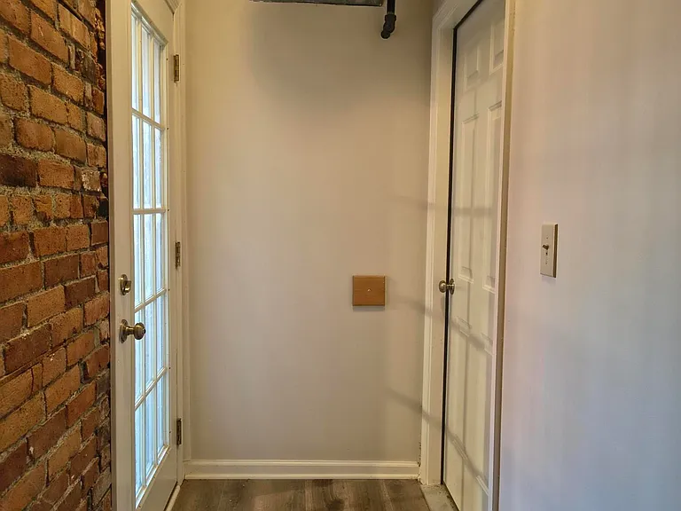 53-55 Congress St #55A — Photo 16