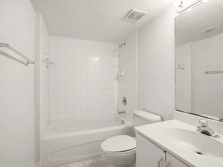 3490 Briar Bay Blvd #104 — Photo 14