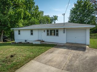 1106 S 5th Ave, Ozark, MO 65721